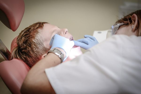 dentist-428646_1280